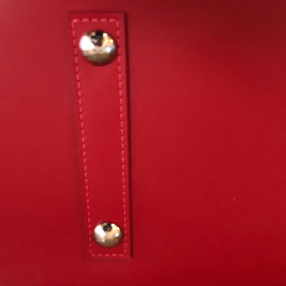 Louis Vuitton EPI Alma GM Carmine - EXCELLENT BARELY USED CONDITION Red Satchel - Picture 13 of 16